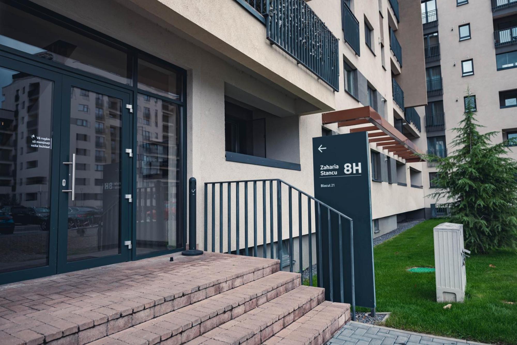 White Mood Apartment 2 Braşov Exterior foto